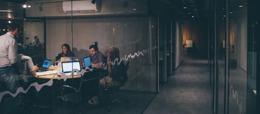 The Benefits Of Using Deel For Your Company’s HR Needs