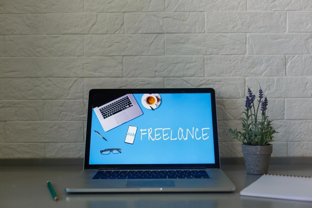 Dark Side of Freelancing: Major Challenges How to Overcome 2023